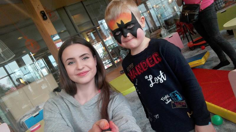 malowanie buzi - batman